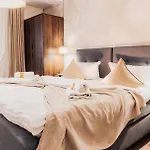 Loreley Retreat - Sauna-billiard &