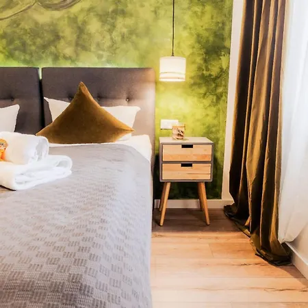 Villa Loreley Retreat - Sauna-billiard&more Sankt Goar