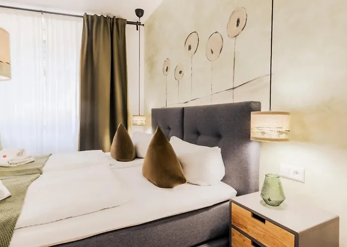 Loreley Retreat - Sauna-billiard & Villa *