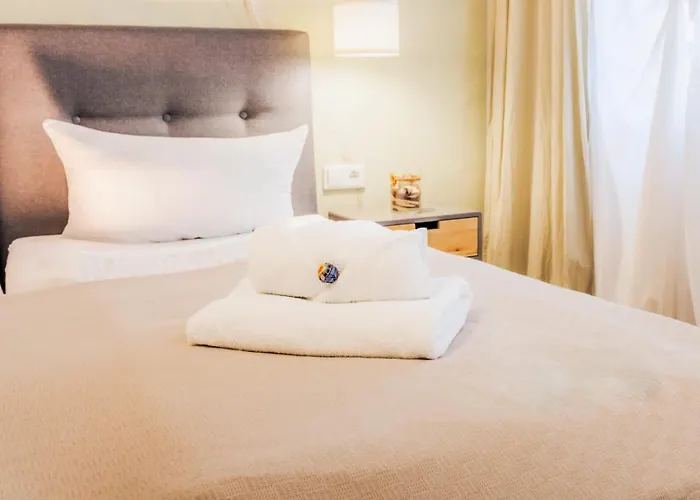 Villa Loreley Retreat - Sauna-billiard &